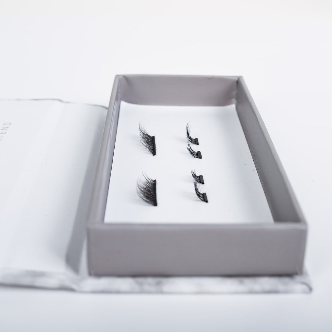 Yara - halbe Wimpern