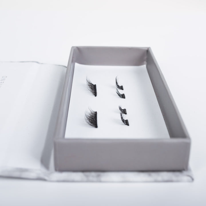 Yara - halbe Wimpern